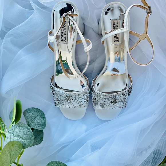 Brand new Bagdley Mischka Blaine size 8.5 Bridal Shoes - Picture 4 of 6